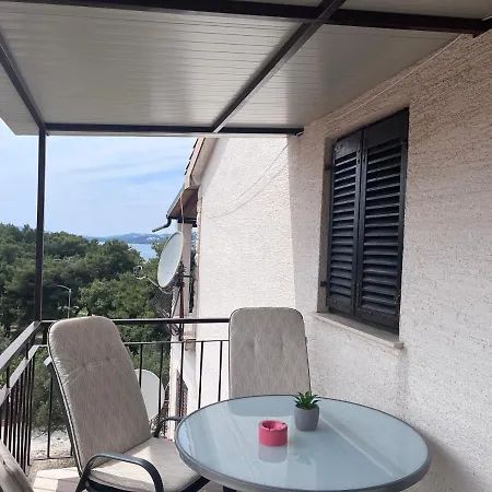 Mirella Apartment Trogir