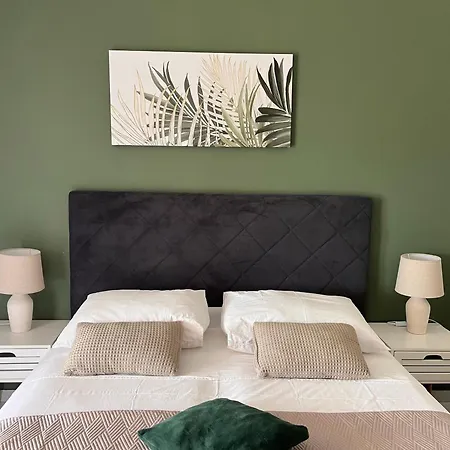 Mirella 20 M From The Sea - Free Parking 아파트 *