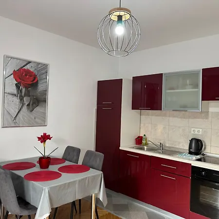 Mirella 20 M From The Sea - Free Parking