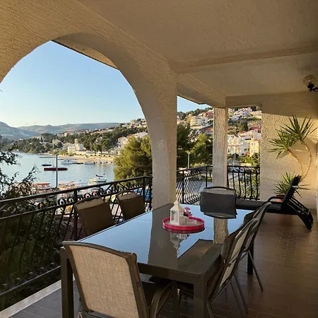 Mirella 20 M From The Sea - Free Parking 트로기르