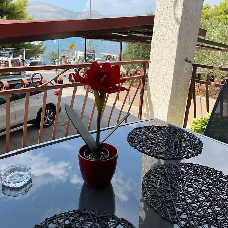 Mirella 20 M From The Sea - Free Parking