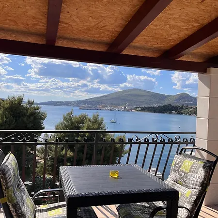 Mirella 20 M From The Sea - Free Parking Trogir